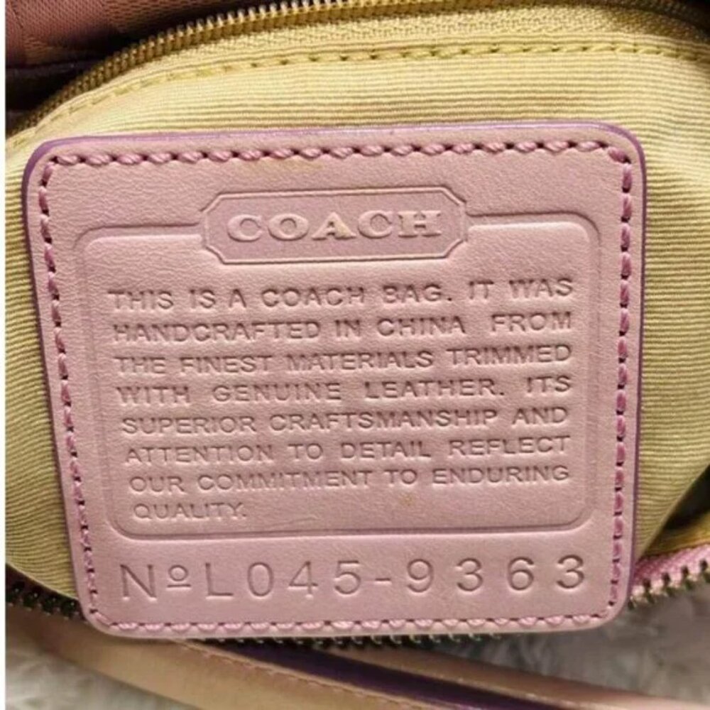 Very*RARE* COACH Y2K Soho Hobo PINK Bag - Picture 10 of 10